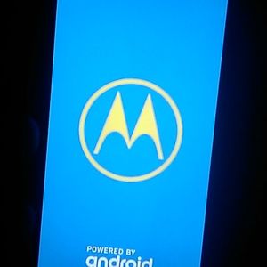 Moto e6